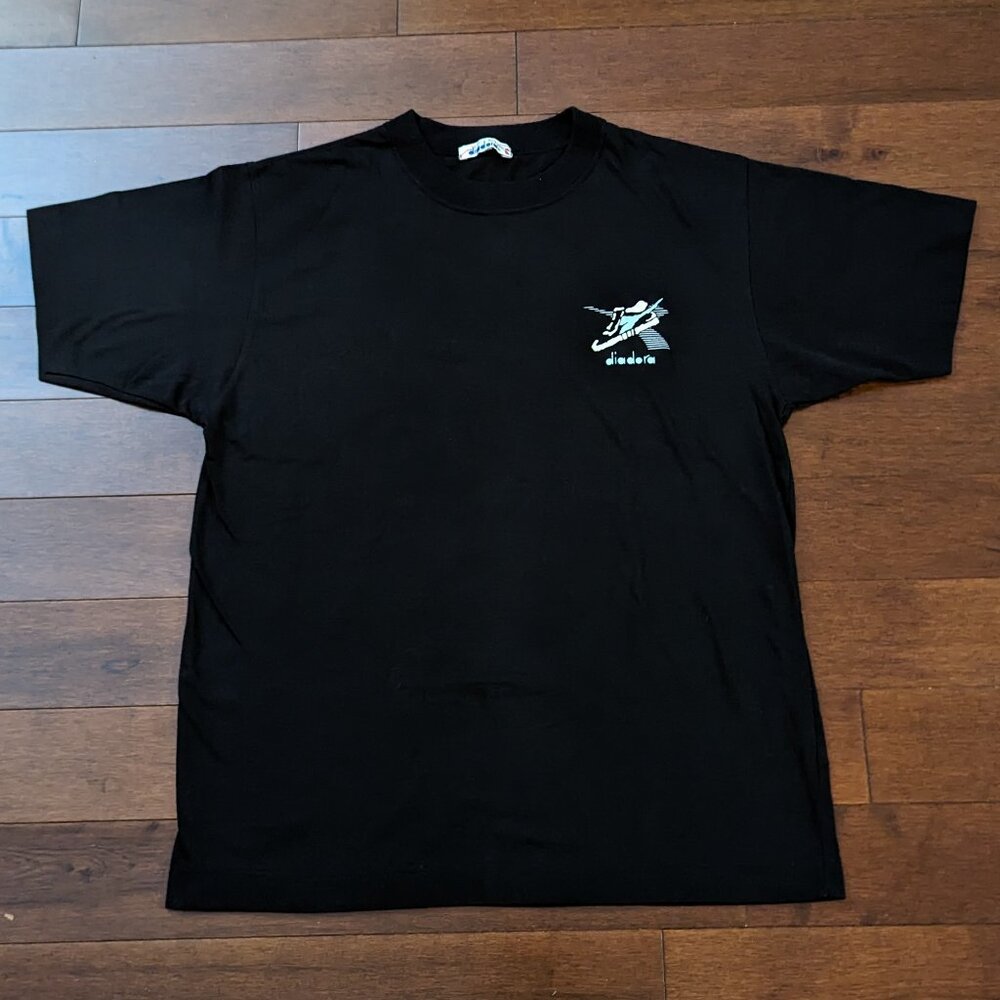 ('80s) DIADORA Essential